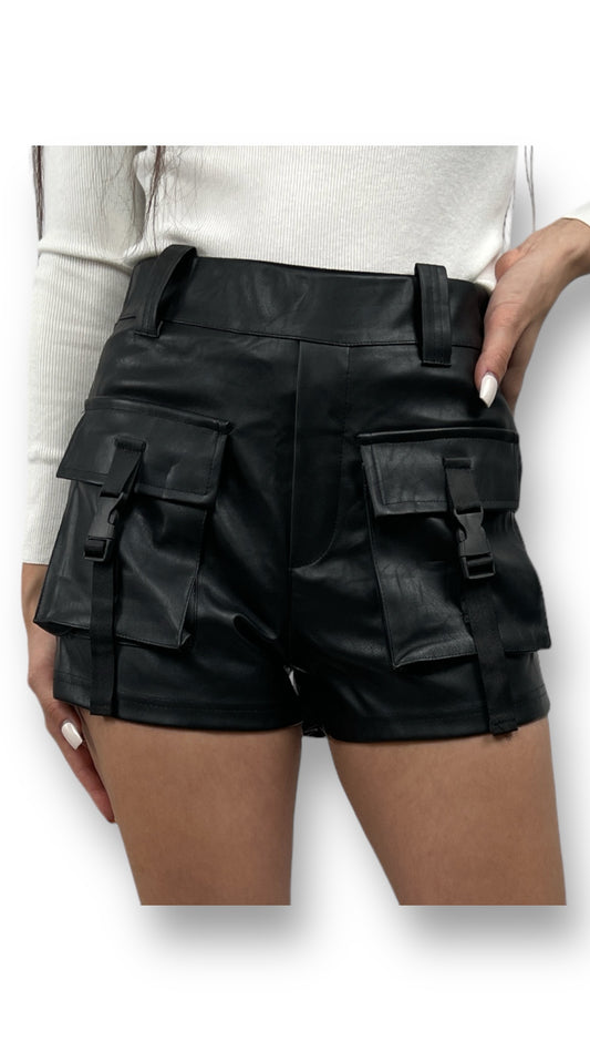 Kunstleder Shorts