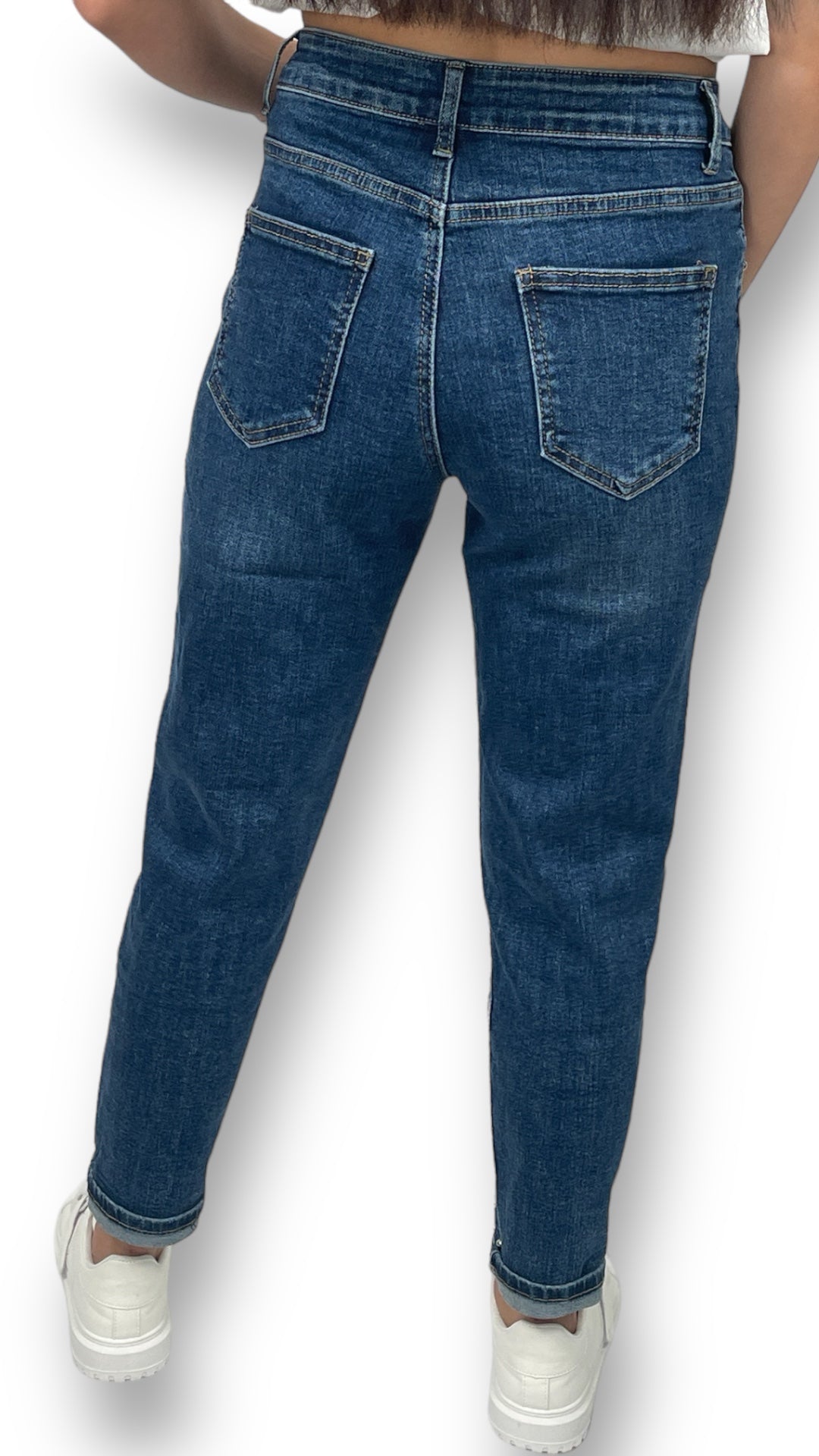 Jeans mit Nieten